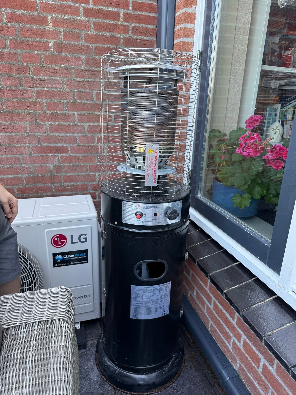 Terrasverwarmer op gas met gasfles, Ophalen, Zo goed als nieuw, Gas, Vloer