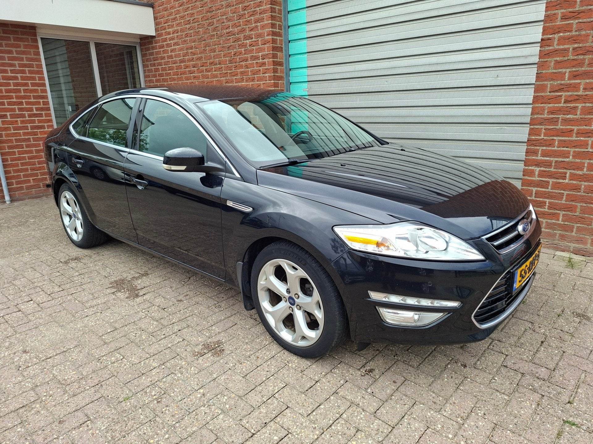 Ford Mondeo 1.6 EcoBoost Titanium Clima NAP, Auto's, Voorwielaandrijving, Gebruikt, 4 cilinders, Mondeo