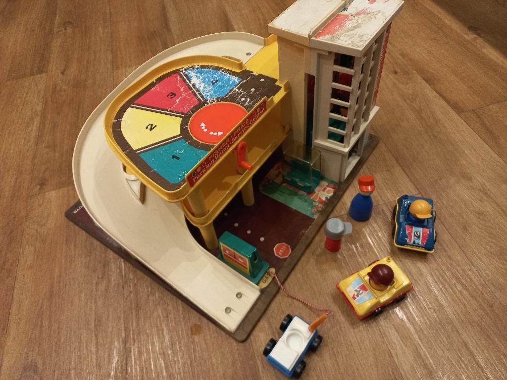Vintage fisher price garage, Kinderen en Baby's, Speelgoed | Fisher-Price, Ophalen of Verzenden, Gebruikt, Speelset