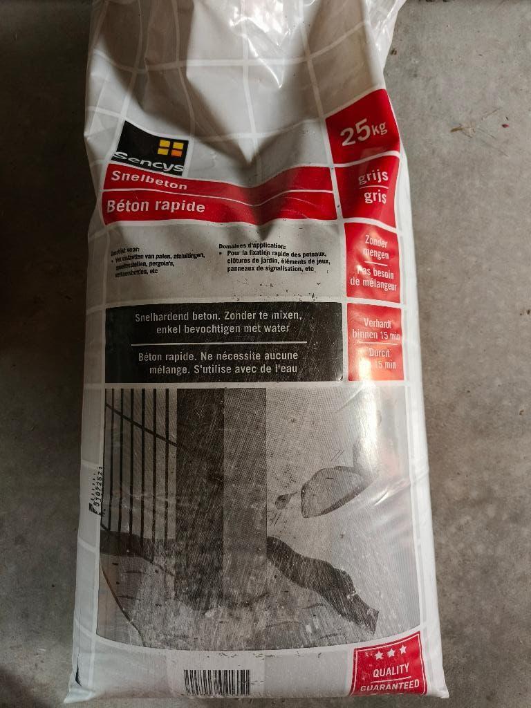 Zak snelbeton 25kg, Doe-het-zelf en Verbouw, Overige Doe-het-zelf en Verbouw, Ophalen, Nieuw
