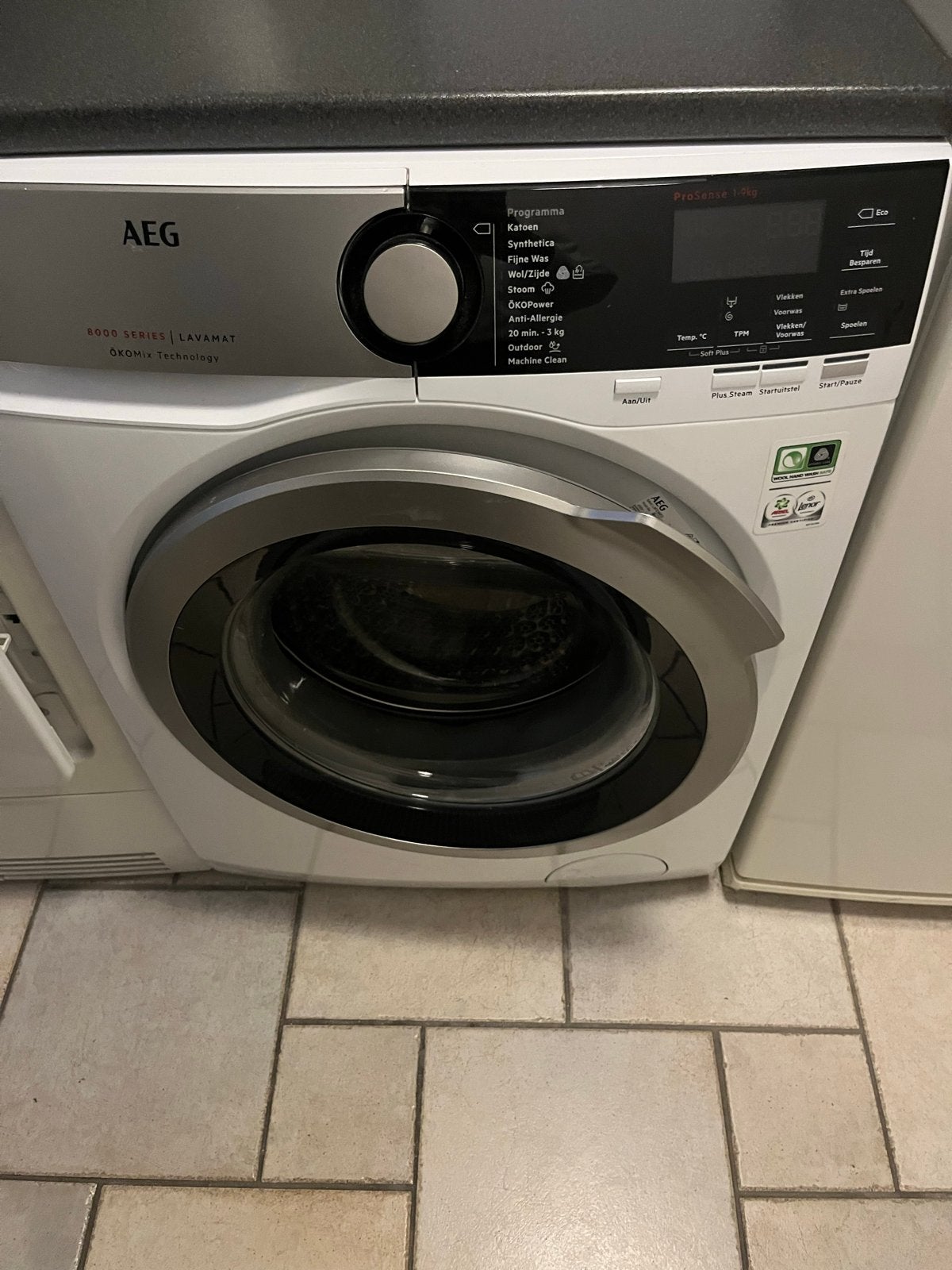 AEG 8000 SERIES LAVAMAT Wasmachine - Zo goed als nieuw, Witgoed en Apparatuur, Ophalen, 1200 tot 1600 toeren, 8 tot 10 kg, Zo goed als nieuw