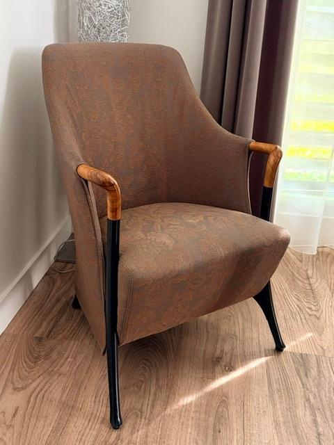 Design fauteuil van Giorgetti Progetti, model 63260, Ophalen, Gebruikt, Minder dan 75 cm, Modern klassiek