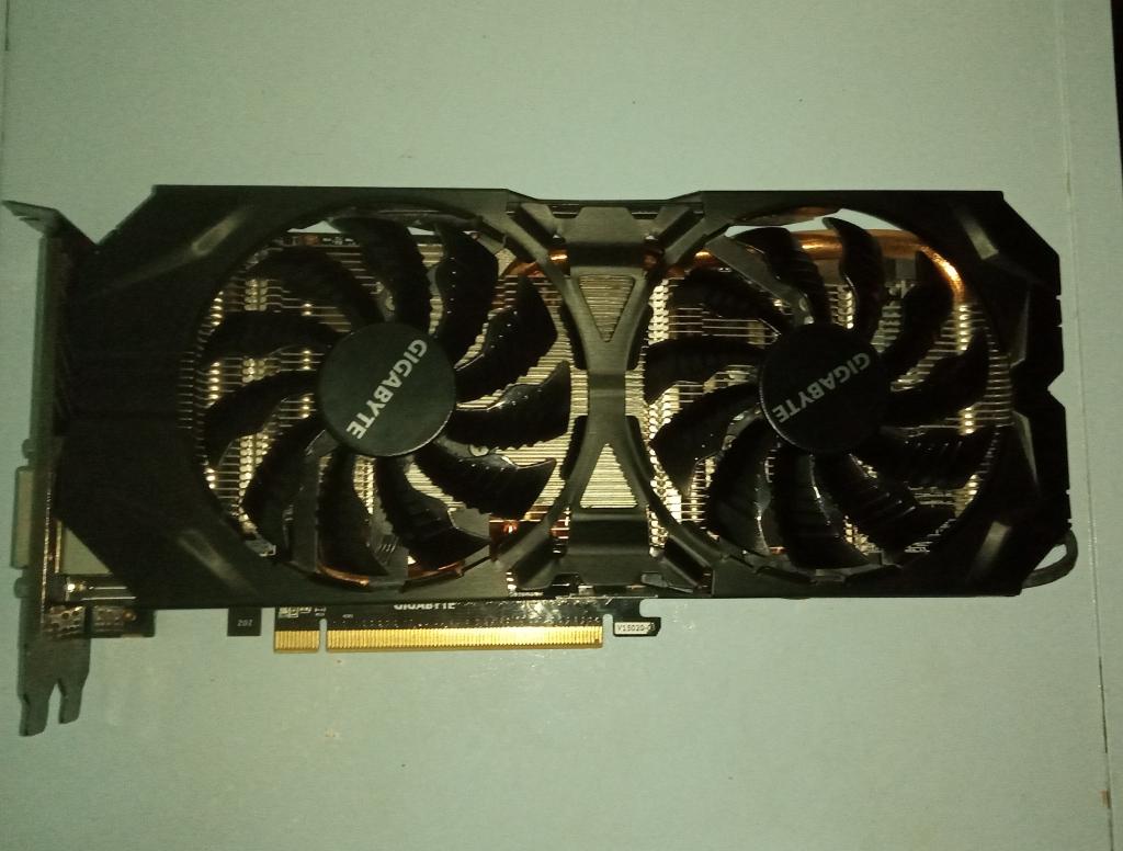 Gigabyte Radeon R9 390 Windforce 8GB videokaart, Computers en Software, Videokaarten, PCI-Express 3, Gebruikt, AMD, Verzenden