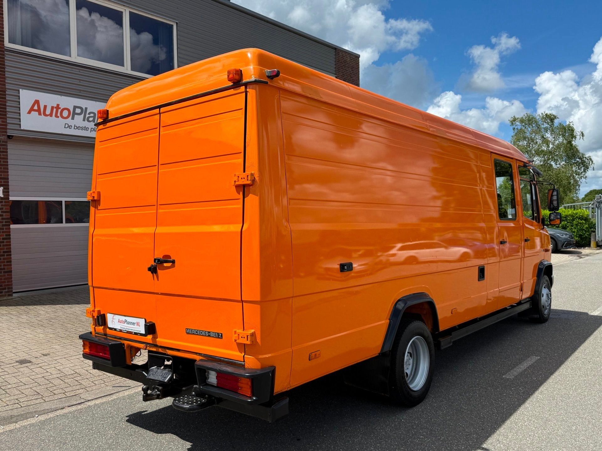 Mercedes-Benz Vario 813D! 4X2! Ex-Brandweer! 7-Persoons!, Gebruikt, 129 pk, 7 stoelen, Bedrijf