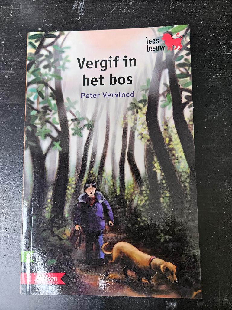 Peter Vervloed - Vergif in het bos, Ophalen of Verzenden, Zo goed als nieuw, Fictie algemeen