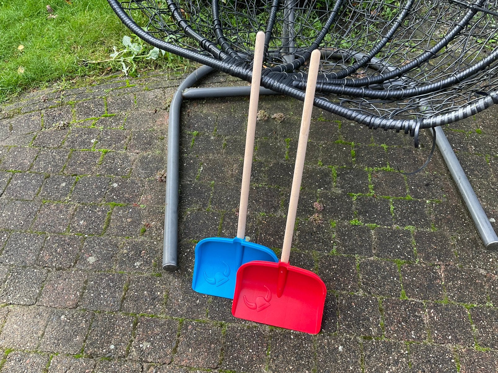 Sneeuwschep voor kind - junior - Viking - 85 cm - samen 7,50, Tuin en Terras, Ophalen