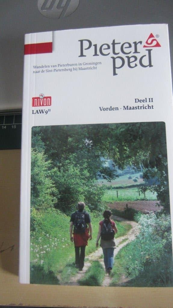 Pieterpad,deel 2: Vorden-Maastricht, Ophalen of Verzenden, Zo goed als nieuw, Overige typen