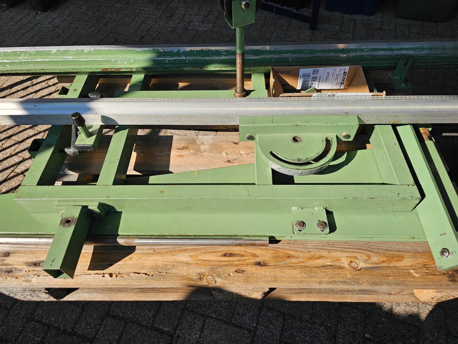Complete roltafel voor Harwi 130 Cirkelzaag, Ophalen, Zo goed als nieuw