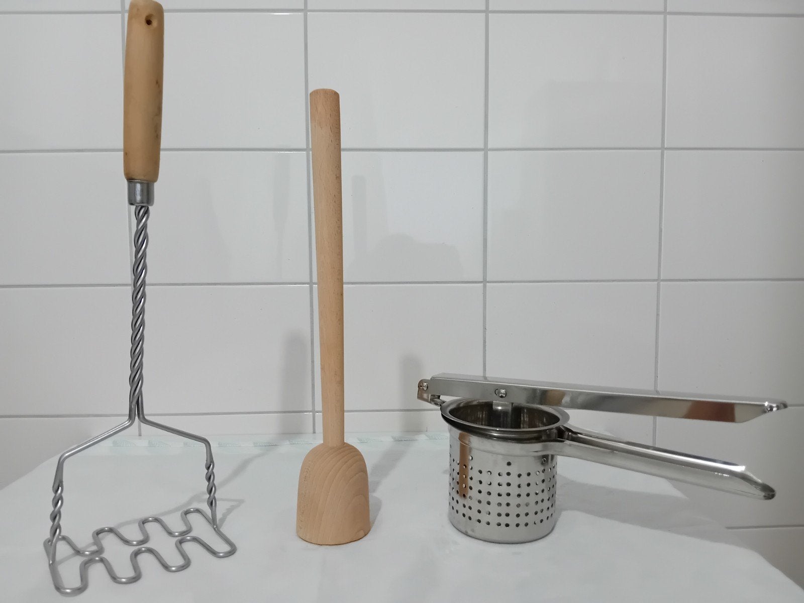 Aardappelstampers set 3 stuks. Rvs stalen en beukenhouten., Ophalen, Zo goed als nieuw