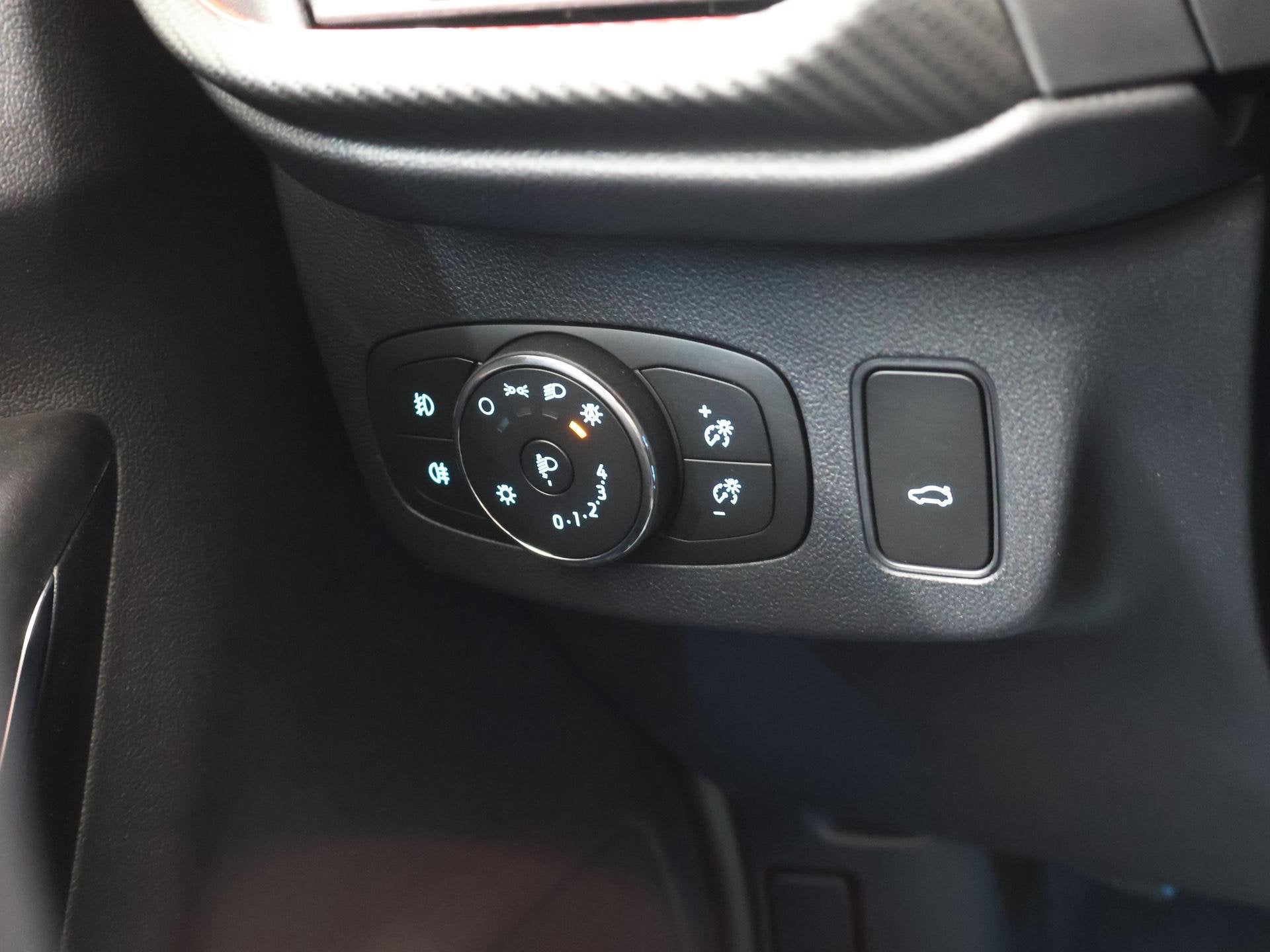 Foto 32 van Ford Puma 1.0 EcoBoost Hybrid ST-Line X | Winterpakket | Ele