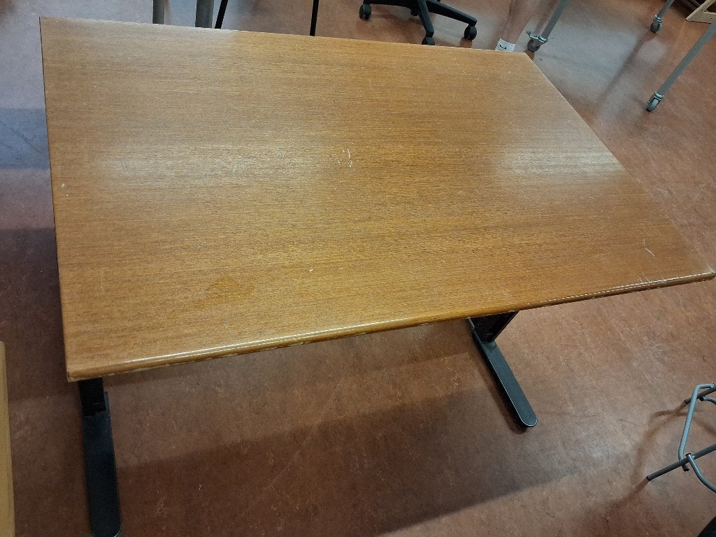 GRATIS GRATIS Buro, Huis en Inrichting, Ophalen, Zwart, Gebruikt, 120 cm