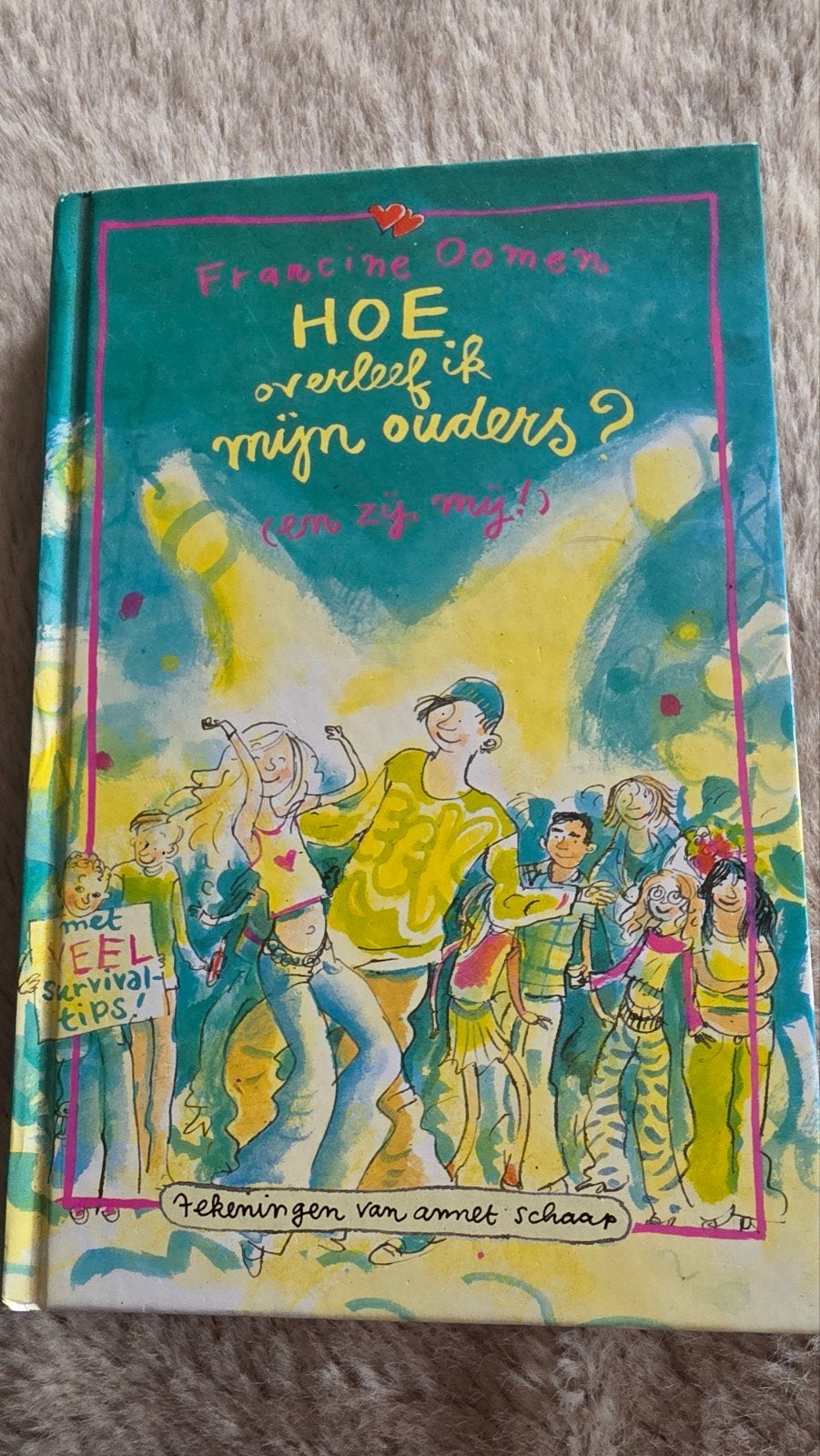 Hoe overleef ik mijn ouders? - Francine Oomen, Boeken, Ophalen of Verzenden, Gelezen, Francine Oomen, Fictie