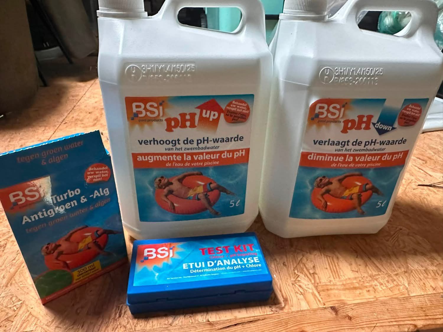 Foto 3 van GRATIS Polygone Zwembad Set complet