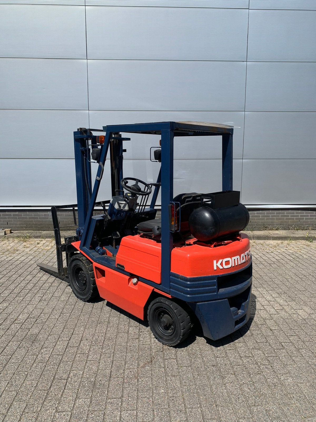 Komatsu heftruck LPG, Doe-het-zelf en Verbouw, 100 liter of meer, Ophalen of Verzenden, Gebruikt, Transportkar