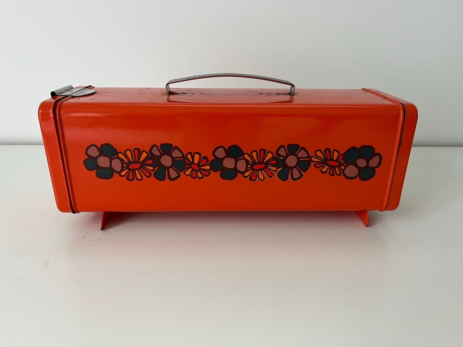Vintage blik ontbijtkoek oranje met bloemen, Verzamelen, Ophalen of Verzenden, Gebruikt, Overige, Overige merken