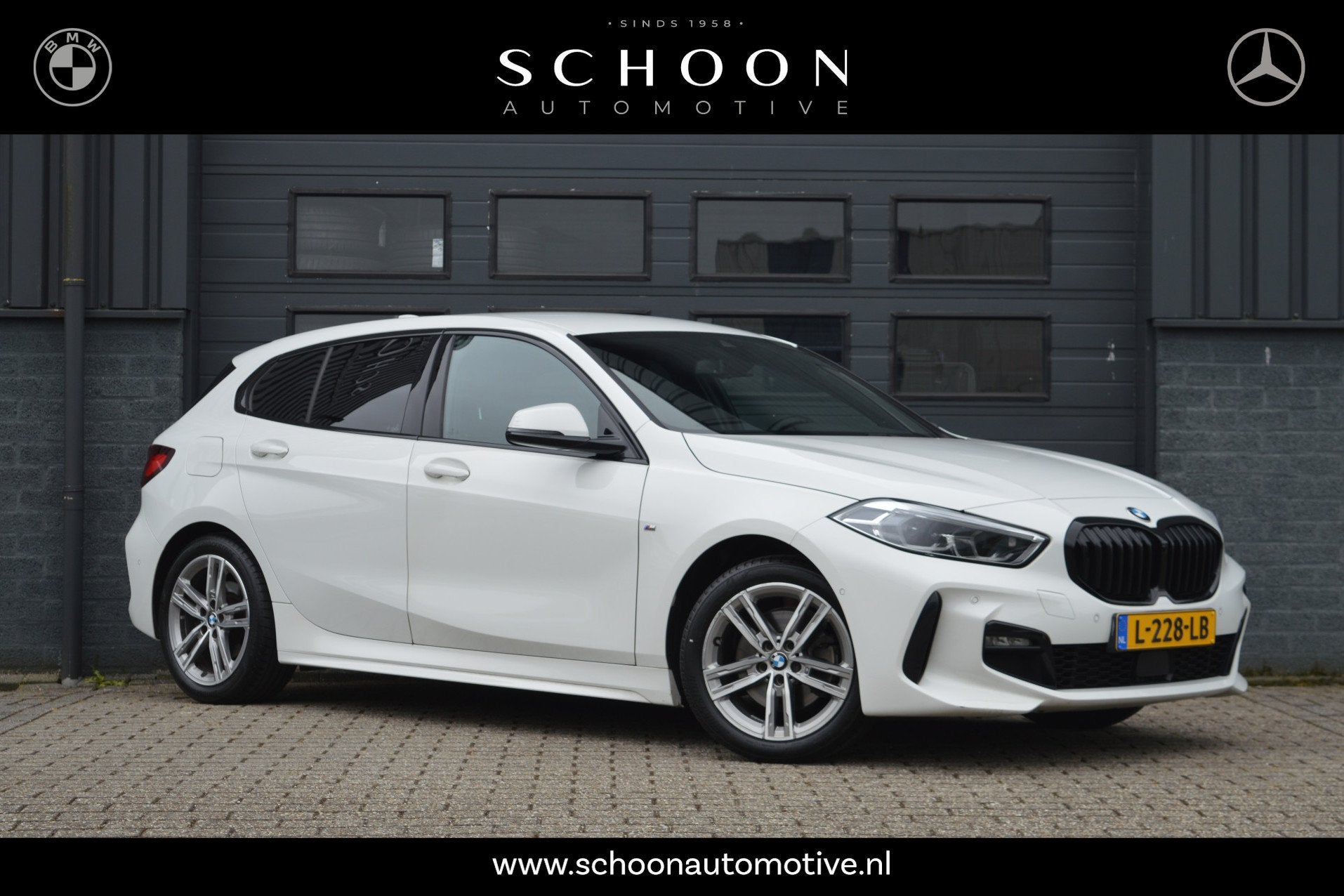 BMW 1-serie 118i Business Edition | M-PAKKET | CAMERA | ORG, 136 pk, Gebruikt, Met garantie (alle), Leder en Stof