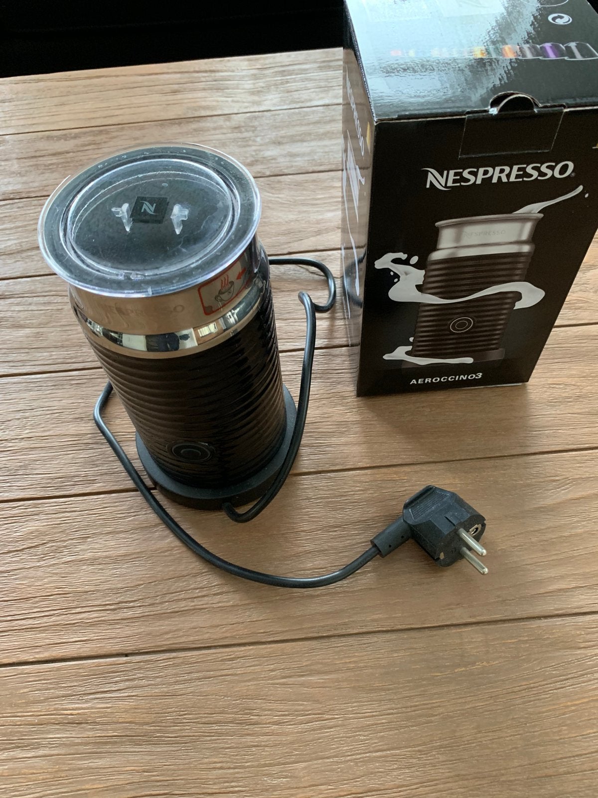 Nespresso Melkopschuimer Aeroccino3, Witgoed en Apparatuur, Ophalen, Zo goed als nieuw, Elektrische melkopschuimer