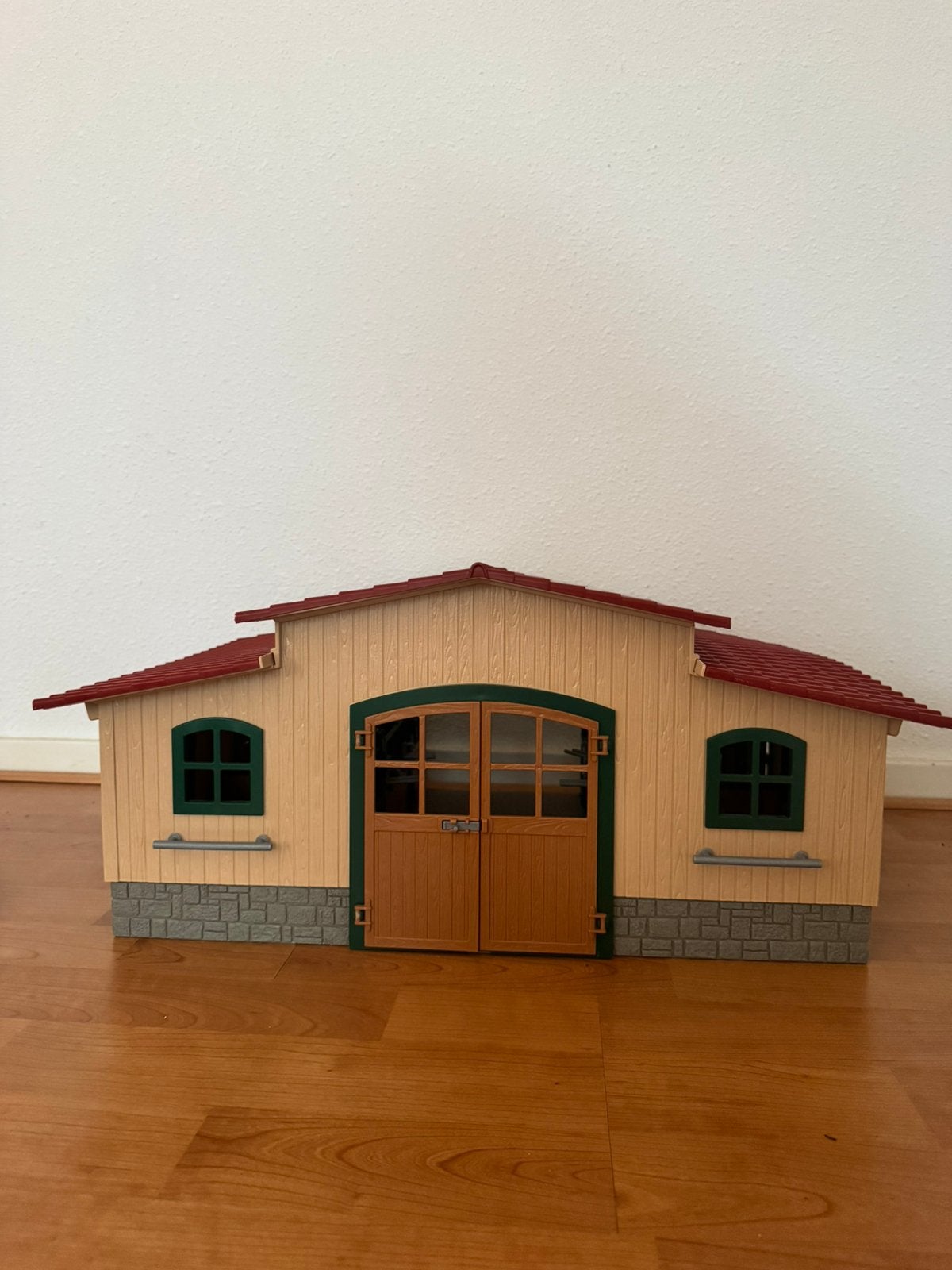Schleich manege + extra spullen en 25 paarden, Ophalen of Verzenden, Zo goed als nieuw