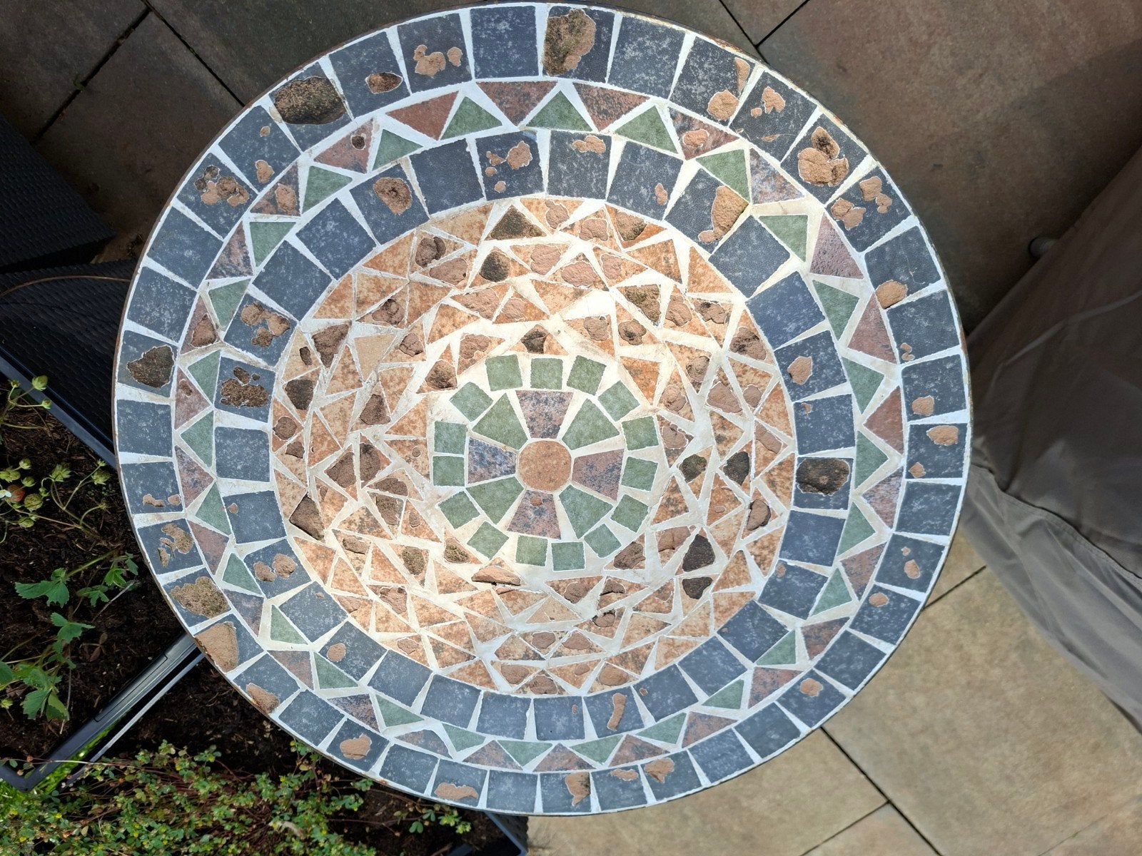 Mozaïek bijzettafel, rond, Tuin en Terras, Tuintafels, Gebruikt, Rond, Ophalen