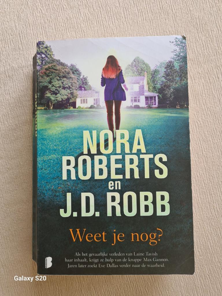 J.D. Robb - Weet je nog?, Ophalen of Verzenden, Zo goed als nieuw, J.D. Robb; Nora Roberts