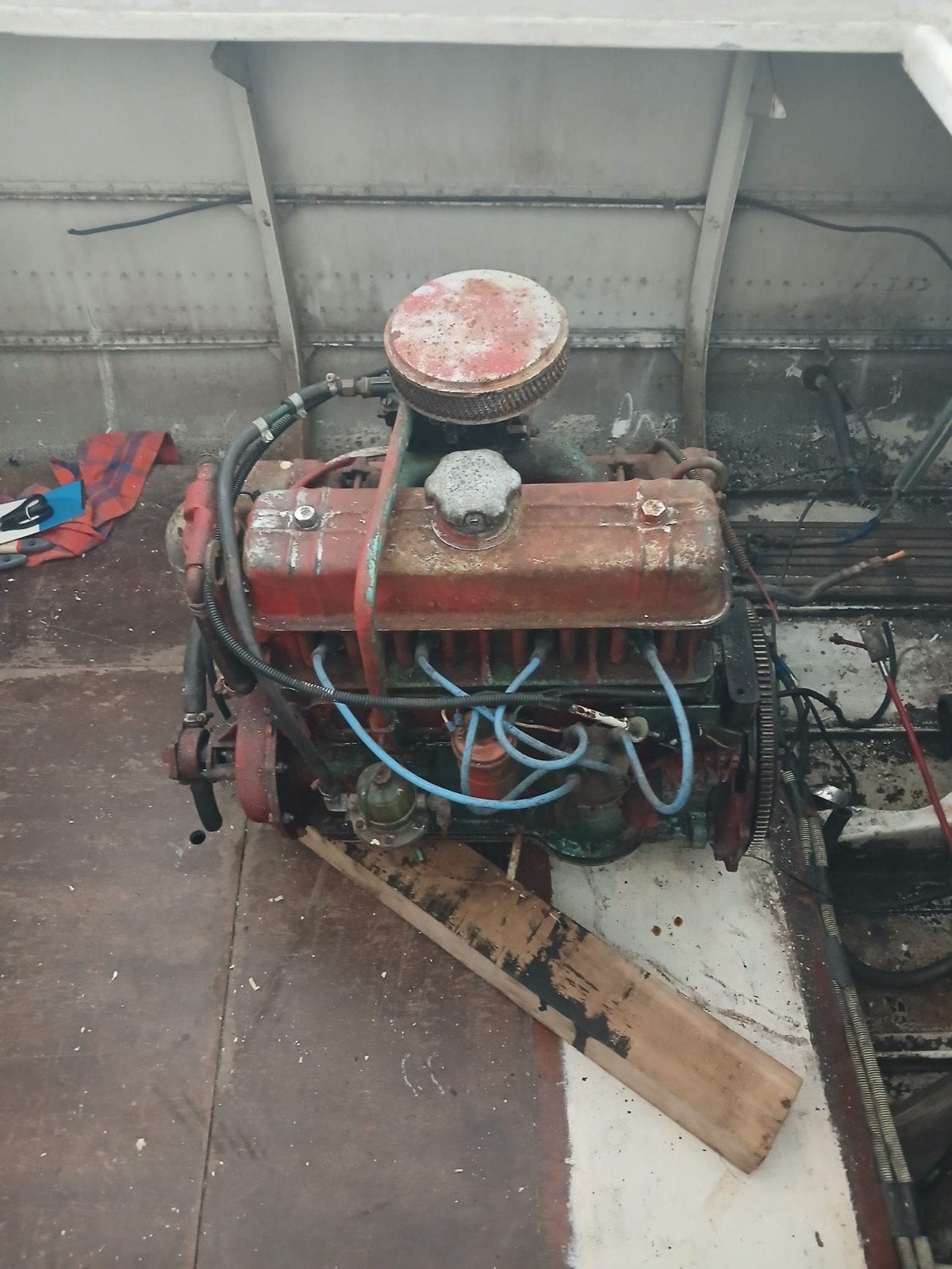 Volvo penta, Watersport en Boten, Ophalen