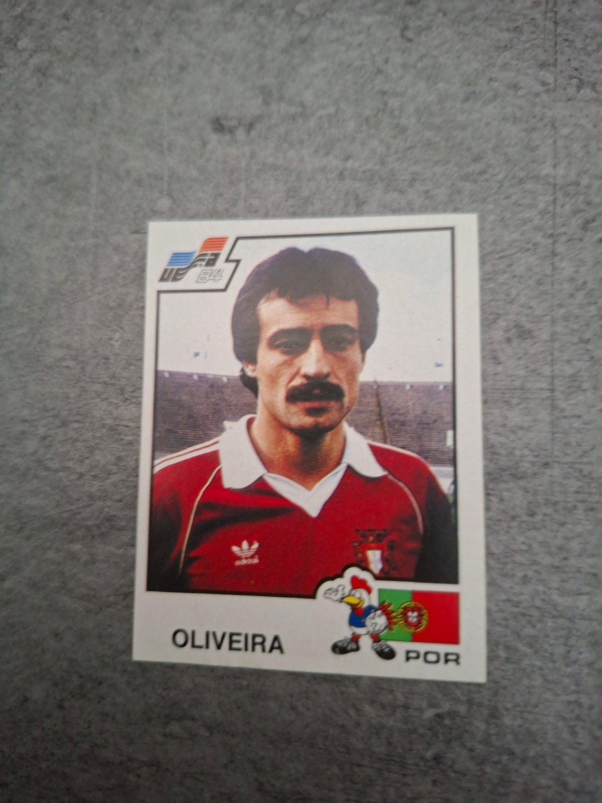 Panini sticker Euro 84 France. Oliveira Portugal., Ophalen of Verzenden, Gebruikt, Sticker