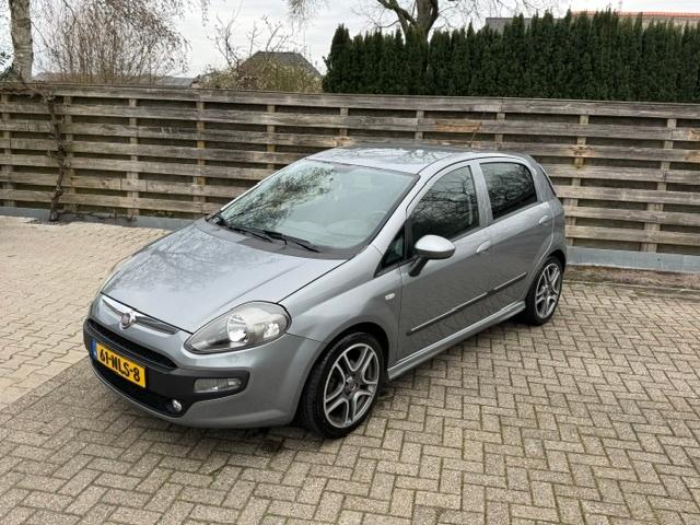 Fiat Punto sport 1.4 5DR 2010 Grijs, airco ijskoud, cruise!, Auto's, Voorwielaandrijving, Stof, 40 €/maand, Zwart