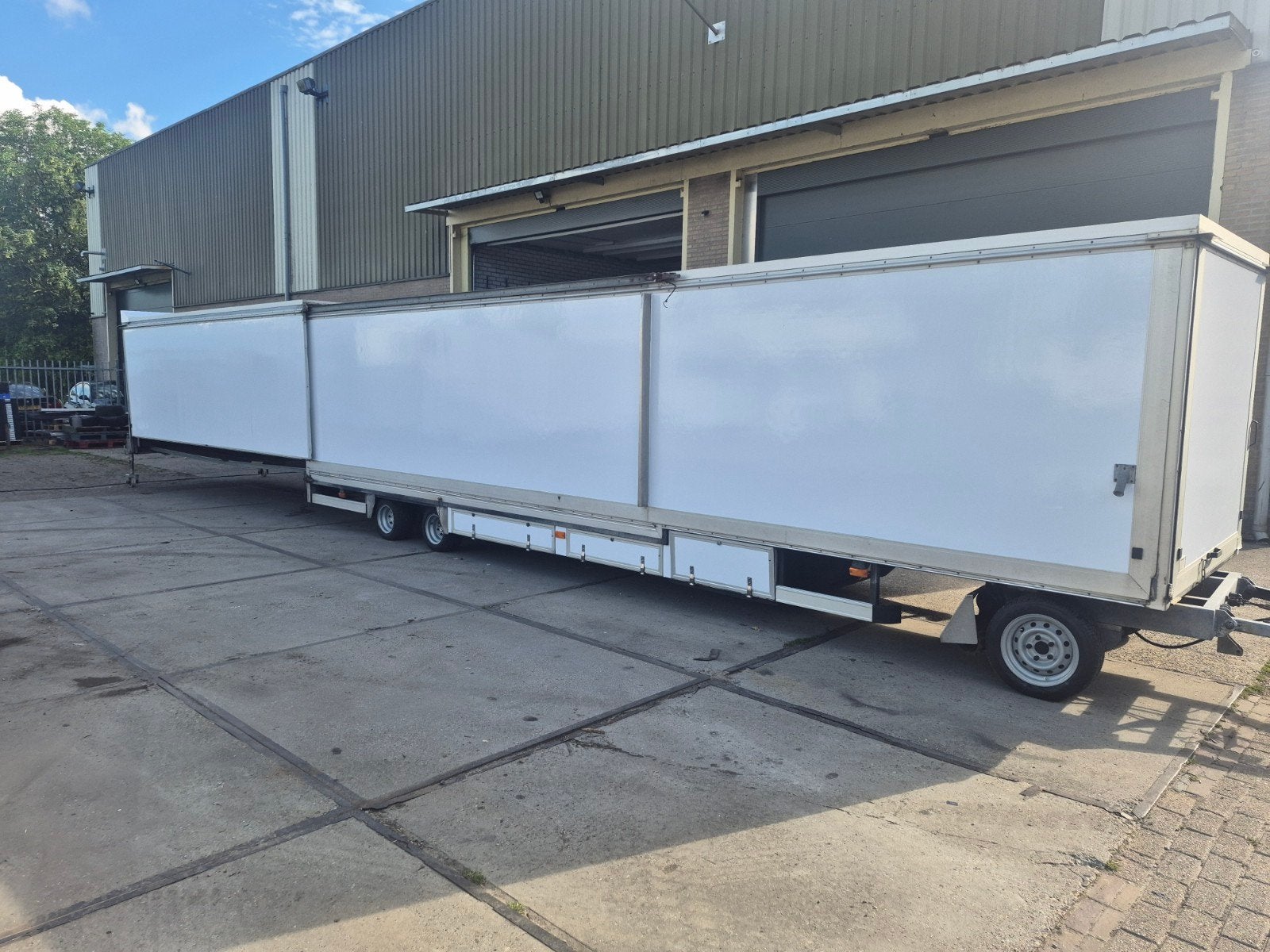 Superdikke Vredeveld verkoopwagen 8 meter+uitschuif mover !!, Ophalen
