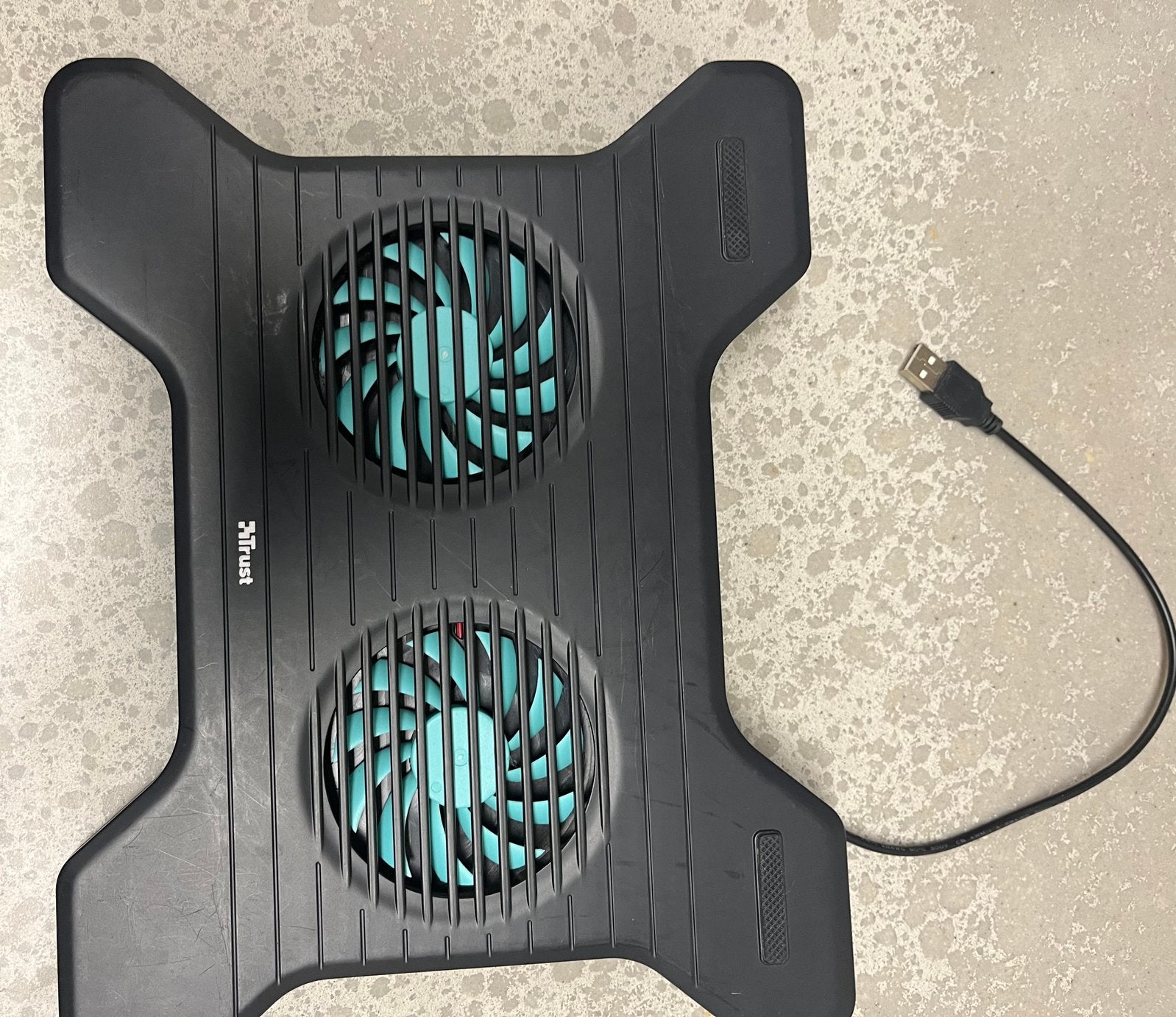 Laptop cooler / standaard, Computers en Software, Ophalen of Verzenden, Gebruikt