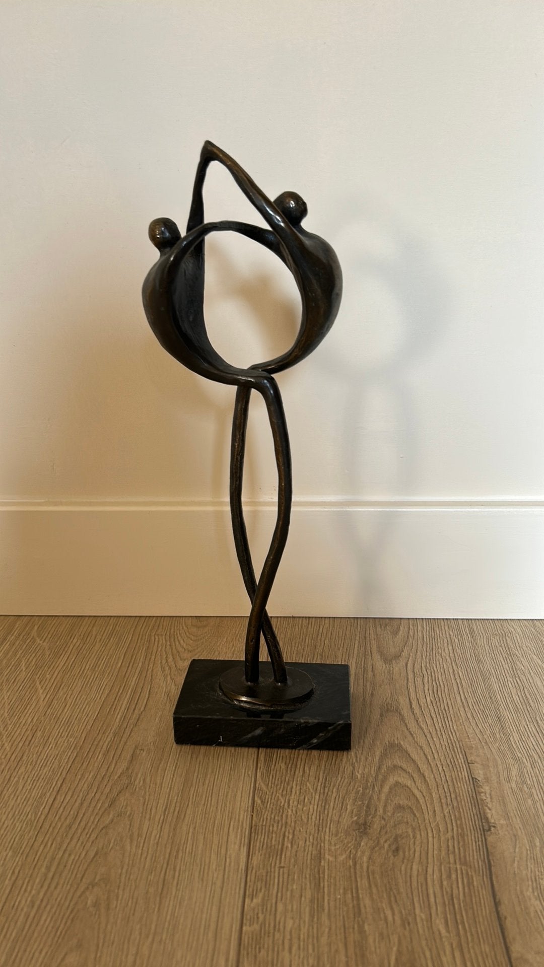 Bronzen beeld op sokkel, Antiek en Kunst, Kunst | Designobjecten, Ophalen of Verzenden