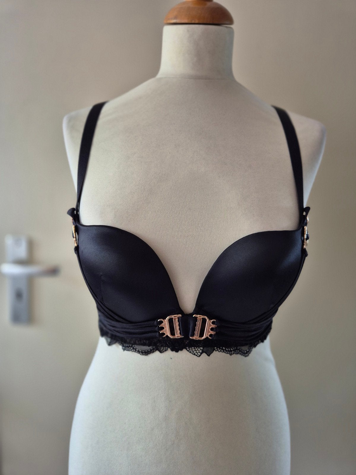 Hunkemöller Bh Zwart 80B – Private Collection (Luxe details), Ophalen of Verzenden, Zwart, BH