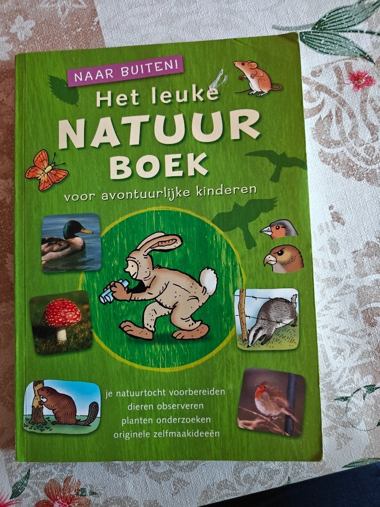 Leuke natuurboek, Boeken, Ophalen of Verzenden, Zo goed als nieuw, Natuur algemeen