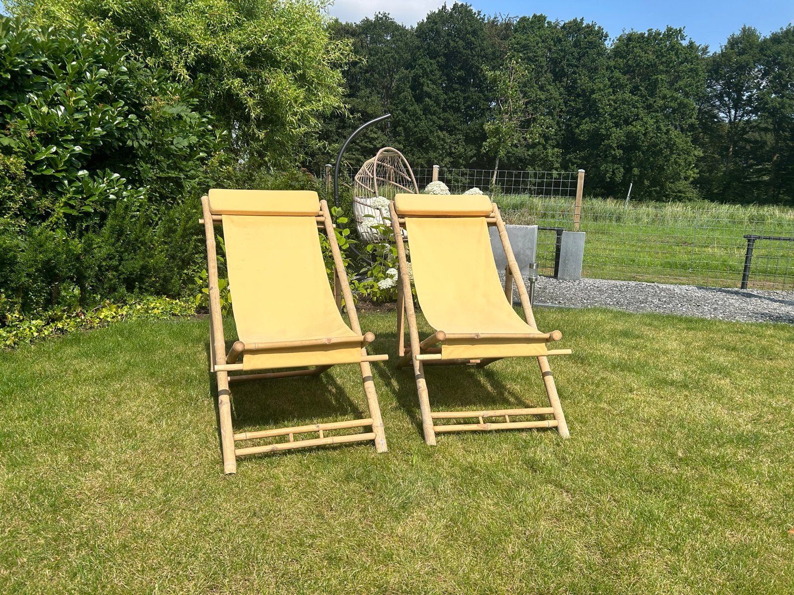 Set van 2 bamboe strandstoelen met gele stof, Ophalen, Zo goed als nieuw, Hout, Inklapbaar