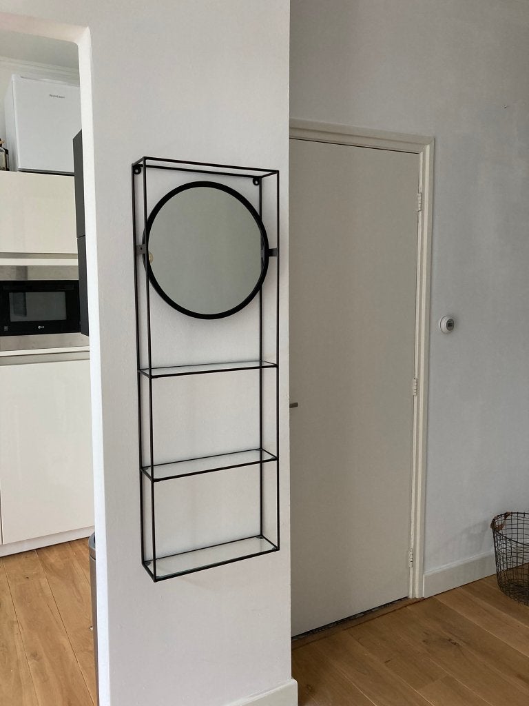 Zwart metalen wandrek met spiegel en glazen planken, Minder dan 50 cm, 100 tot 150 cm, Ophalen of Verzenden, Zo goed als nieuw