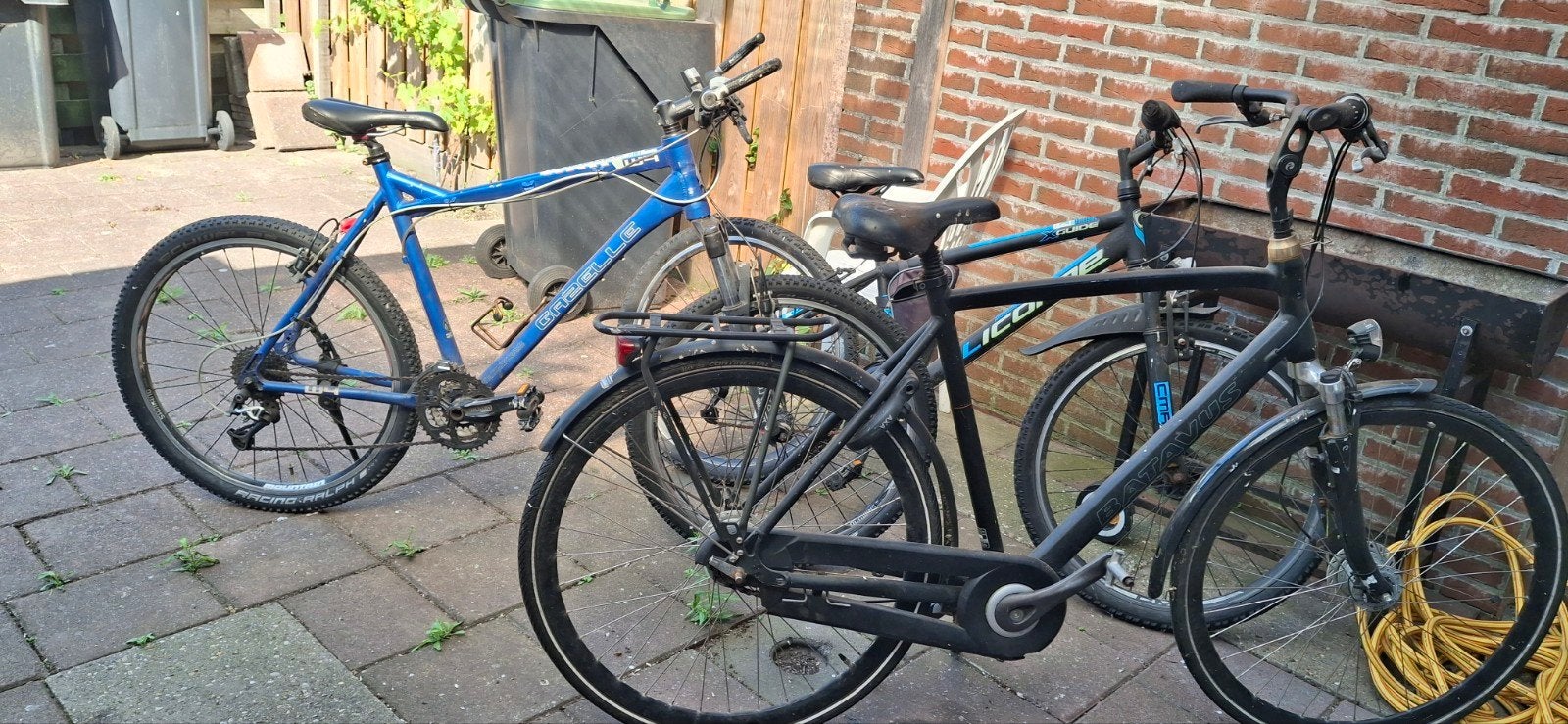kapotte fietsen., Ophalen of Verzenden, Gebruikt