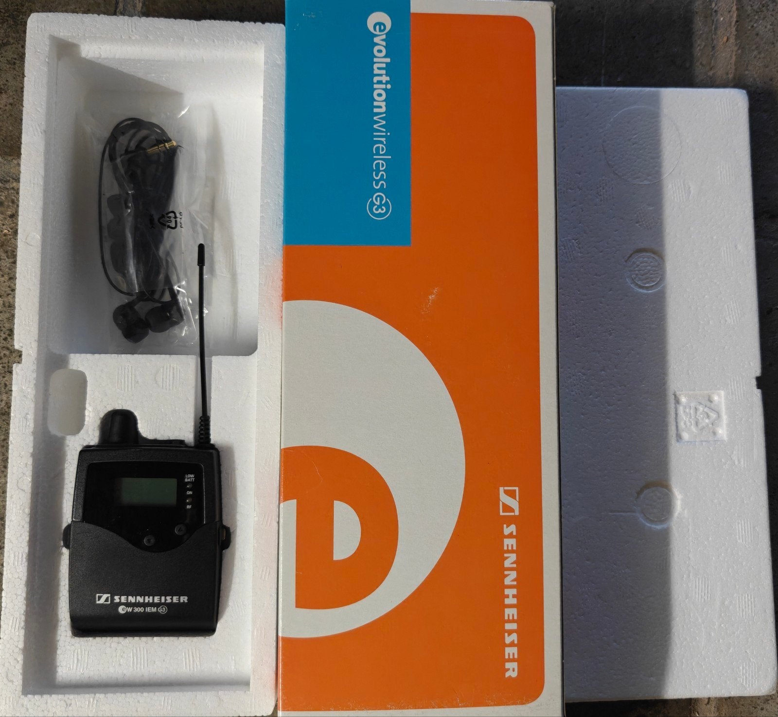 Sennheiser EK 300 IEM G3 stereo receiver Freq: 606-648 MHz, Ophalen of Verzenden, Zo goed als nieuw, Interlink-kabel