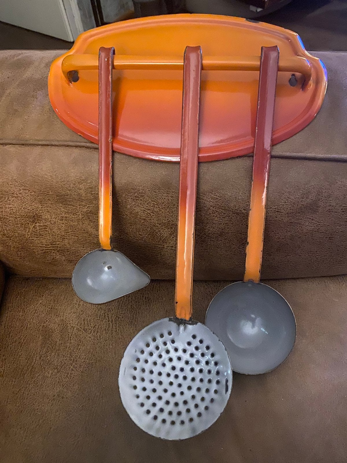 Vintage emaille lepelrek, Ophalen
