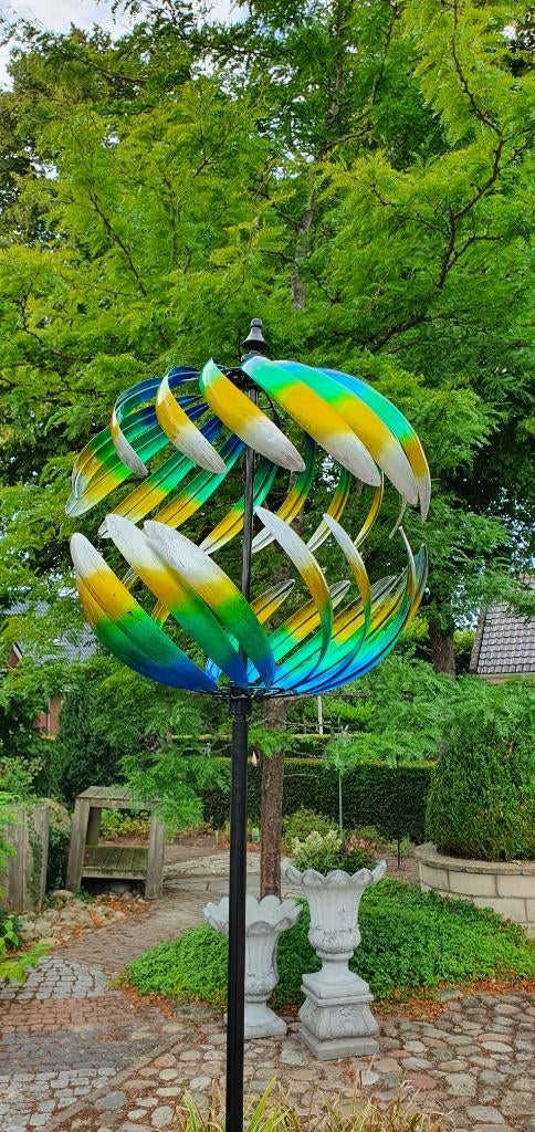 windmolen / WERELDBOL / WINDSPINNER, Tuin en Terras, Windwijzers en Windmolens, Nieuw, Ophalen of Verzenden