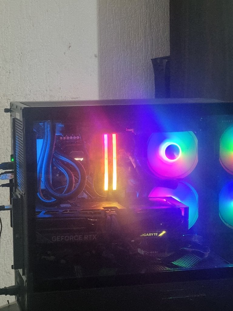 RTX 5080 GDDR7 i9 14900K waterkoel,WIfi,32GB DDR5,z.snel&g., 32 GB, Intel Core i9, Ophalen of Verzenden, Zo goed als nieuw