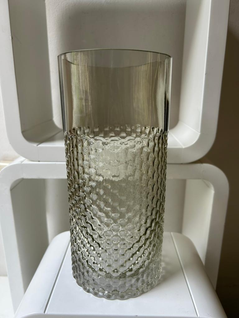 Søstrene Grene glazen vaas – rookglas, Huis en Inrichting, Woonaccessoires | Vazen, Gebruikt, Overige kleuren, Minder dan 50 cm