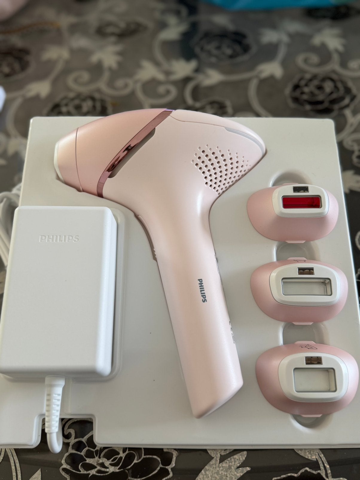 Philips Lumea IPL 9900 Series BRP959/00, Ophalen of Verzenden, Zo goed als nieuw, Scheren en Epileren