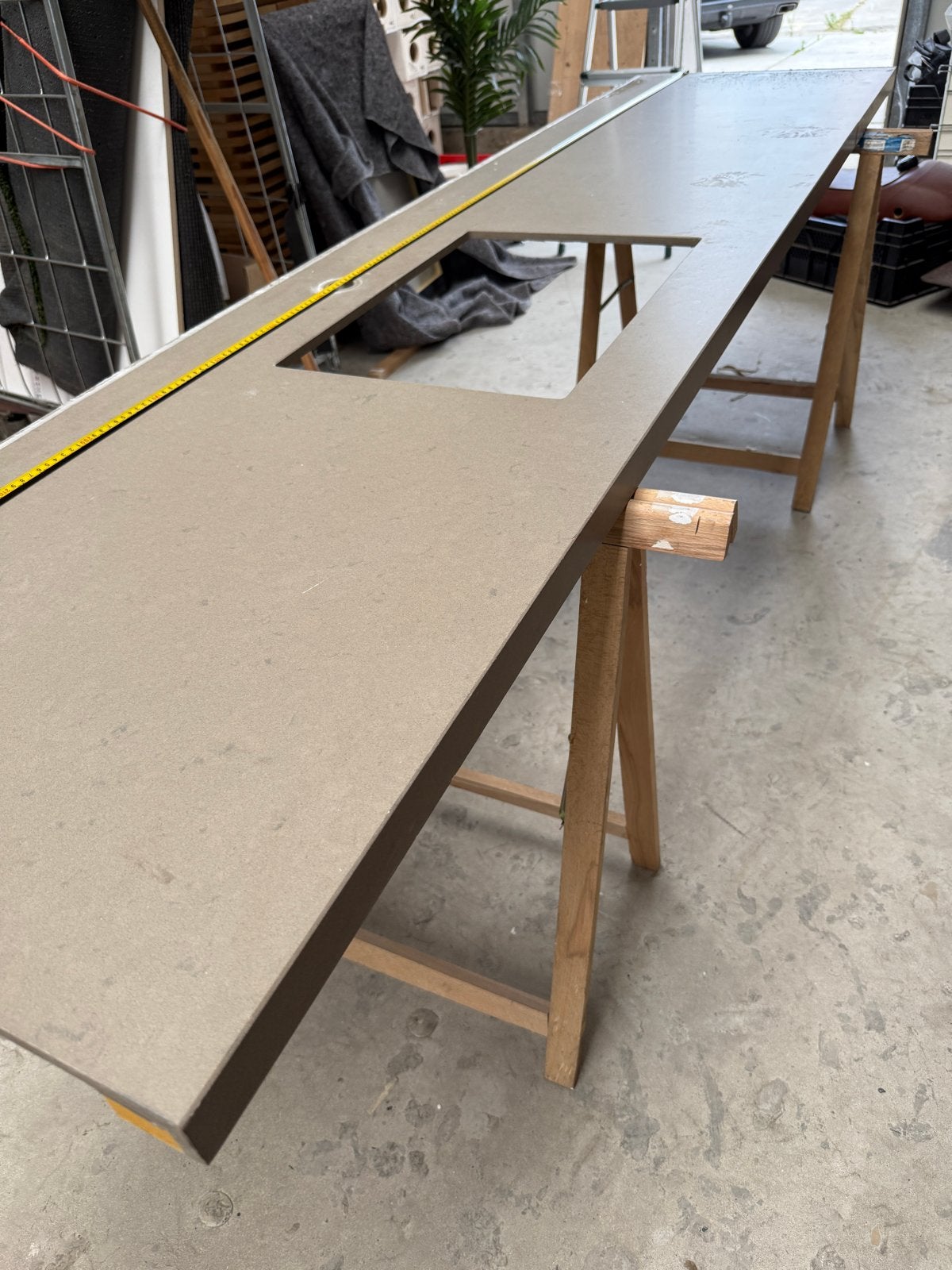 Caesarstone aanrechtblad met uitsparingen, Ophalen of Verzenden, Steen/keramiek, Grijs, Overige merken