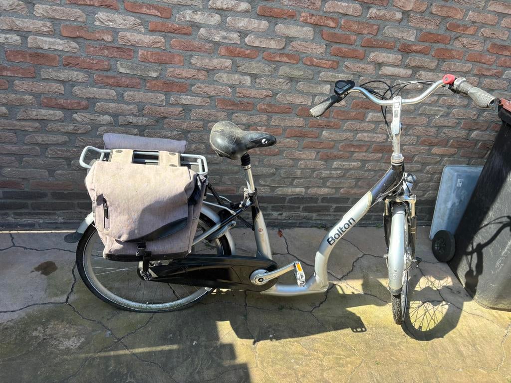 Bolton elektrische fiets, Minder dan 10 versnellingen, Gebruikt, Vering, Ophalen of Verzenden