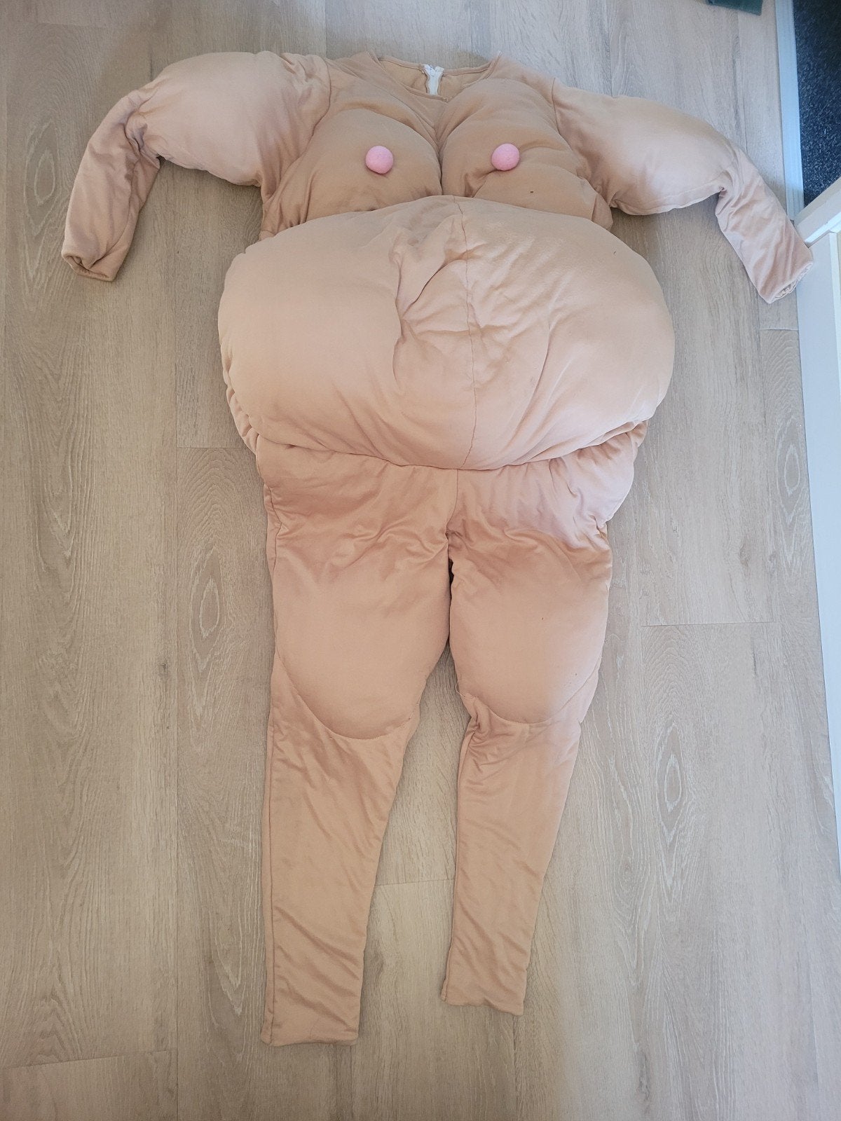 Naaktpak met dikke buik en kont - Grappig kostuum, Ophalen of Verzenden, Gebruikt, Pak of Jurk