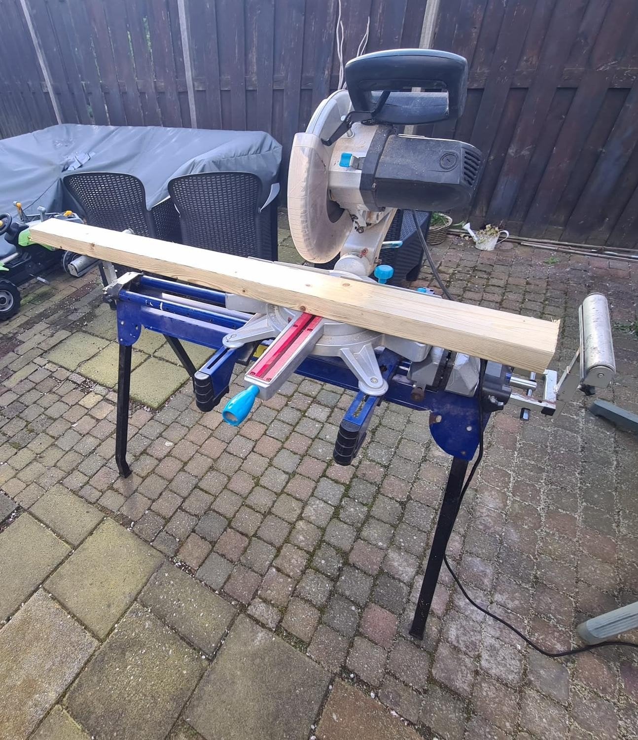 Afkortzaag met onderstel, Doe-het-zelf en Verbouw, Gereedschap | Zaagmachines, Ophalen, Gebruikt, 70 mm of meer, Afkortzaag