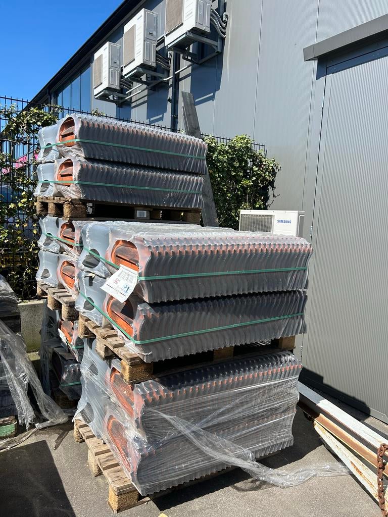 NELSKAMP NIBRA OVH DAKPAN H10 665 ZWART ENGOBE, Ophalen, Gebruikt, Steen of Klei, Zwart