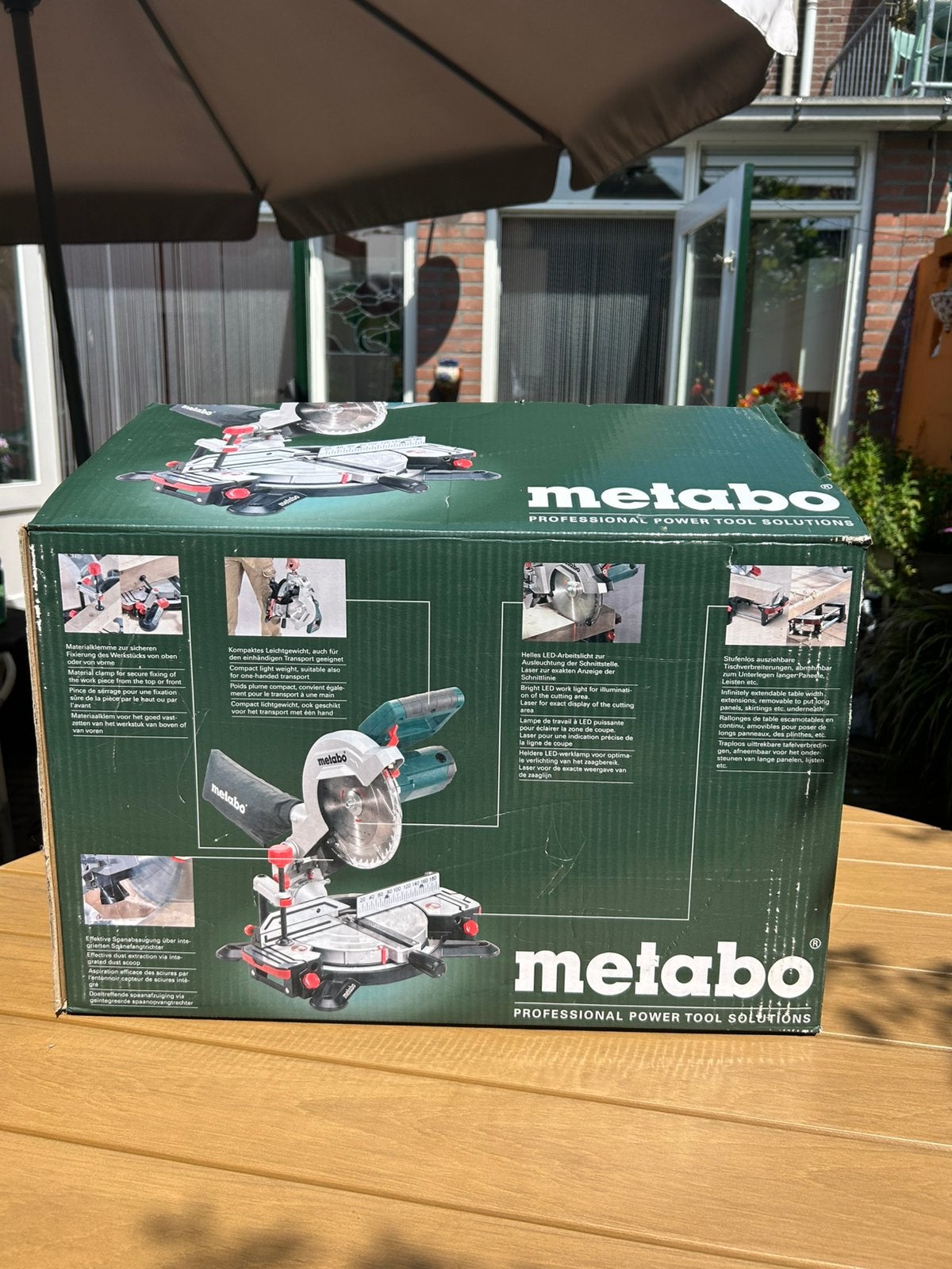 Te koop: Metabo lasercut afkortzaag KS216M, Doe-het-zelf en Verbouw, Gereedschap | Zaagmachines, Ophalen, Zo goed als nieuw, Afkortzaag