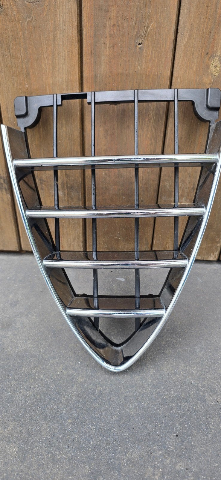 Originele Alfa Romeo 159 grille / Scudetto, Voor, Nieuw, Ophalen of Verzenden, Alfa Romeo