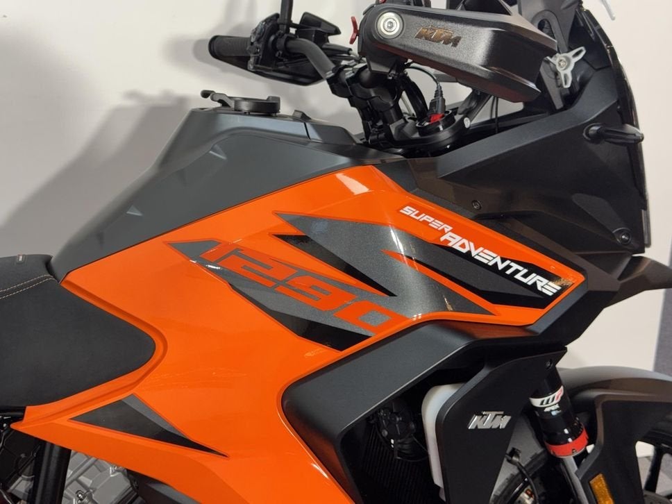 KTM 1290 SUPER ADVENTURE S (bj 2022), Motoren, Motoren | KTM, 2 cilinders, KTM, Bedrijf, Overig