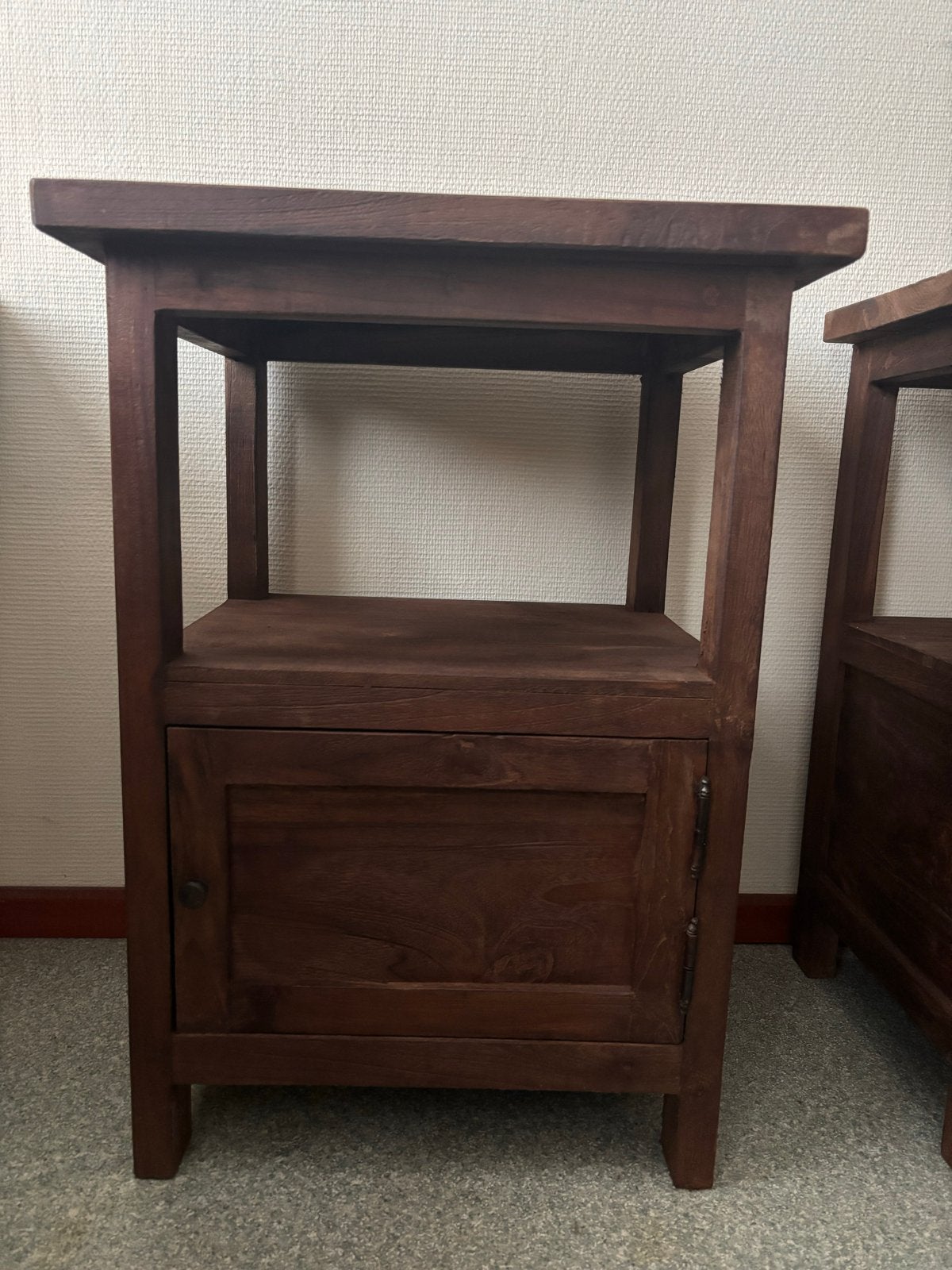Set van 2 Nieuwe Landelijke Nachtkastjes, Minder dan 45 cm, Nieuw, Ophalen of Verzenden, 70 cm of meer